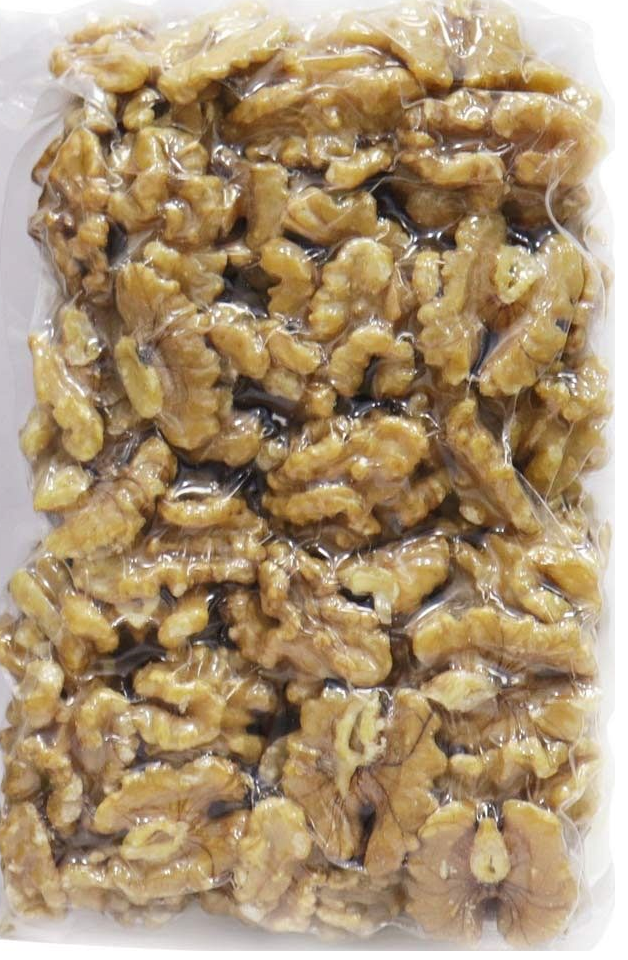 walnut kernels vacumm pack walnut-kernels-vacumm