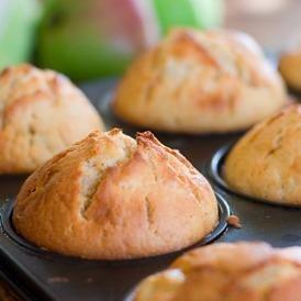 low_fat_apple_muffins_